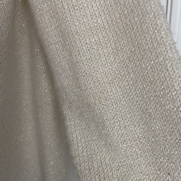 🧵3/$25 - like new old navy girls open cardigan - Picture 2 of 3